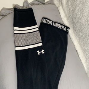 Women’s black under-armor leggings